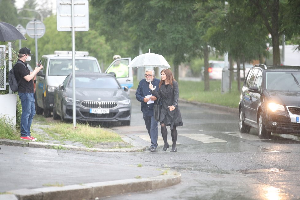 Poslední rozloučení s Libuškou Šafránkovou - Jiří Bartoška