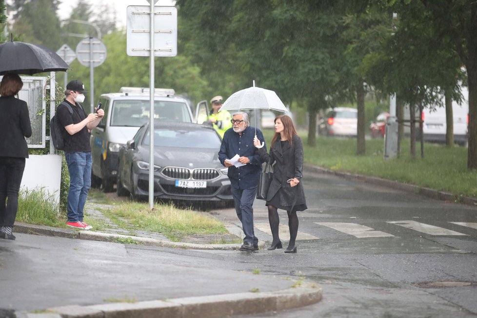 Poslední rozloučení s Libuškou Šafránkovou - Jiří Bartoška