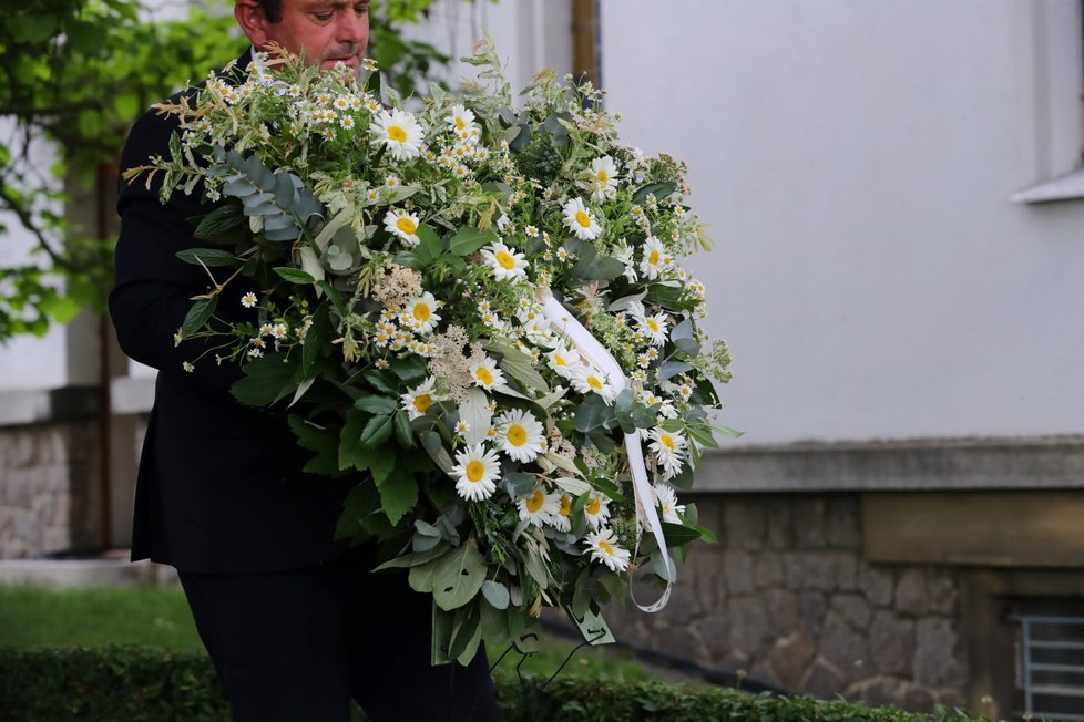 Poslední rozloučení s Libuškou Šafránkovou.