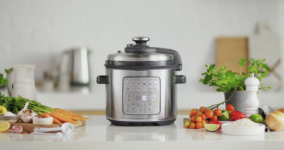 Multicooker Sage The fast slow go, cena 5 790 Kč.