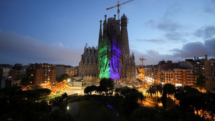 Chrám Sagrada Familia se opět nepodaří otevřít ani v roce 2026.
