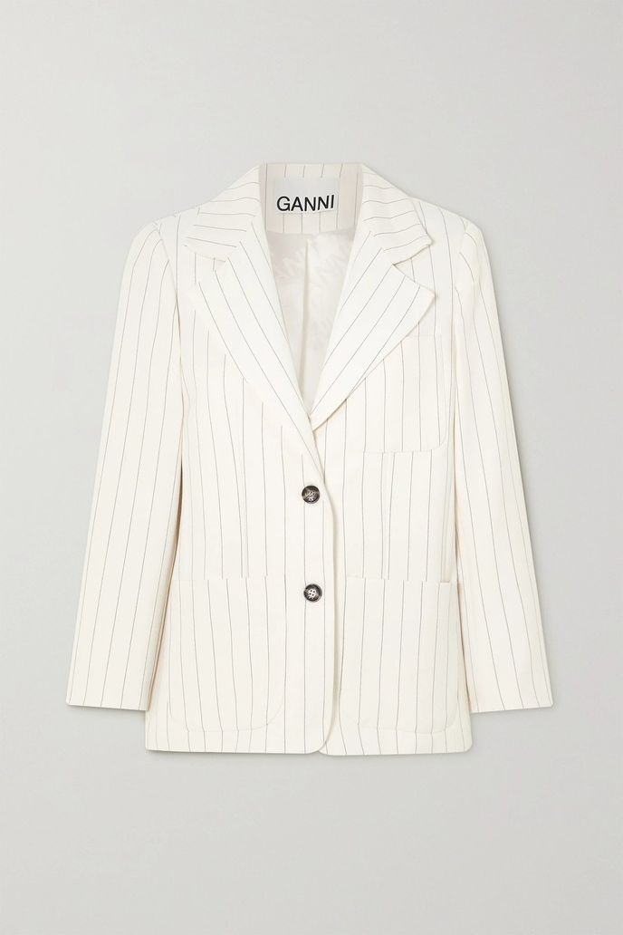 Ganni, 285 eur, prodává Net-a-Porter.com