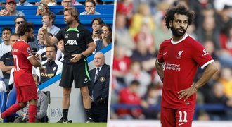 Liverpoolský ostrostřelec Salah v ráži: Při opouštění hřiště ztropil scénu