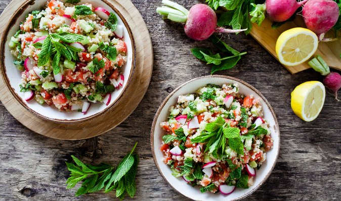 Quinoa salát s ředkvičkami