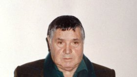 Sicilský mafiánský boss Salvatore "Toto" Riina (†86) zemřel ve vězení na rakovinu.