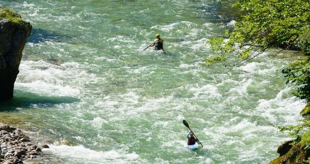 V Rakousku zemřel český kajakář: Při sjíždění divoké vody vypadl z lodi!