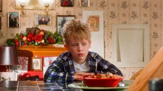 Kvíz: Jak dobře si pamatujete kultovní klasiku Sám doma Kvíz: Jak dobře si pamatujete kultovní klasiku Sám doma