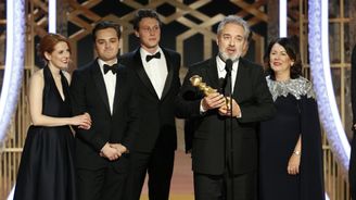 Zlaté glóby: Úspěch Tarantinovy uspávanky, Gervaisovy urážky a potlesk pro film, který nikdo neviděl