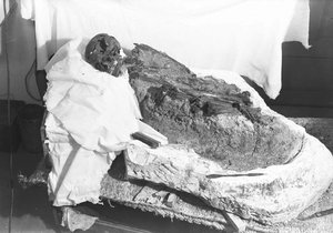 Šamanka z Dolních Věstonic žila přibližně před 30 tisíci lety, tedy v období paleolitu.