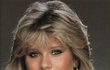 1986: Prsatá blondýna v osmdesátkách bezesporu visela spolu se Sandru v řadě pánských skříněk.