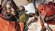 Ženská obřízka, Samburové, Keňa