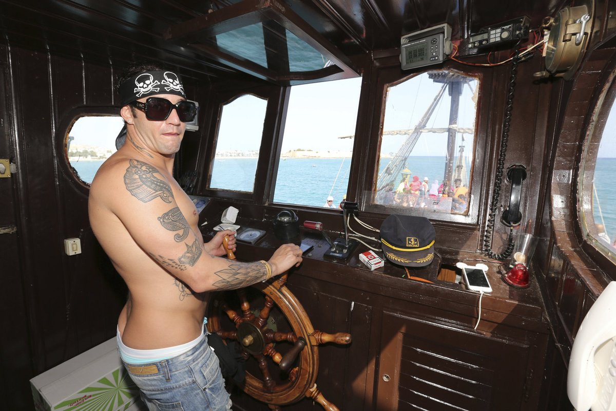 Sámer se mezi piráty hodil i díky svým tetováním.