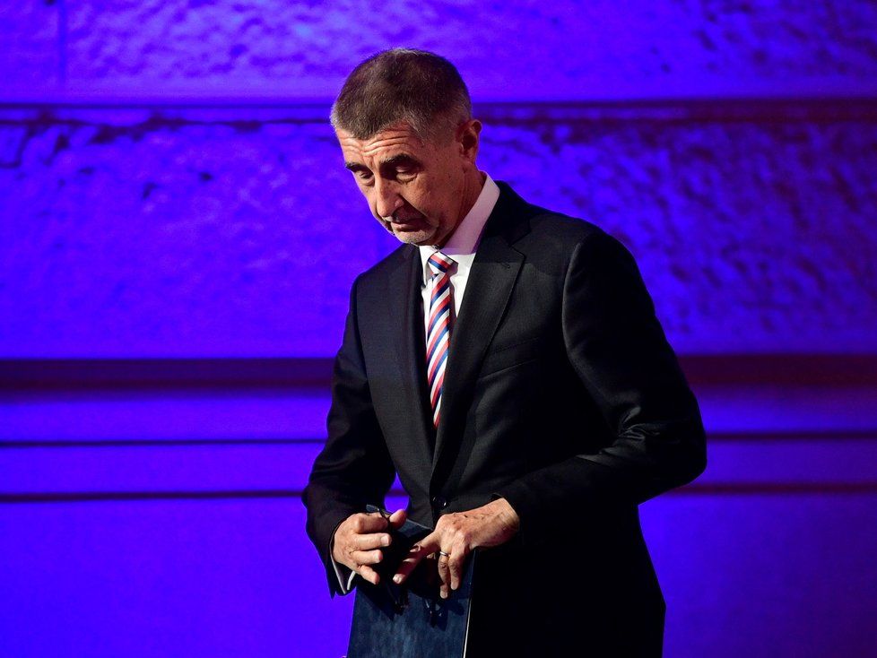 Andrej Babiš (ANO) v Národním muzeu na setkání Visegradské čtyřky při oslavách Sametová revoluce. (17.11.2019)