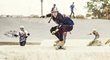 Samková v létě vymění snowboard za longboard