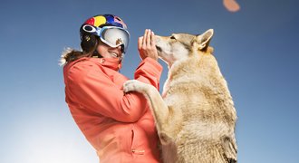 Krásná snowboarďačka Samková byla v Alpách v zajetí divokých šelem!