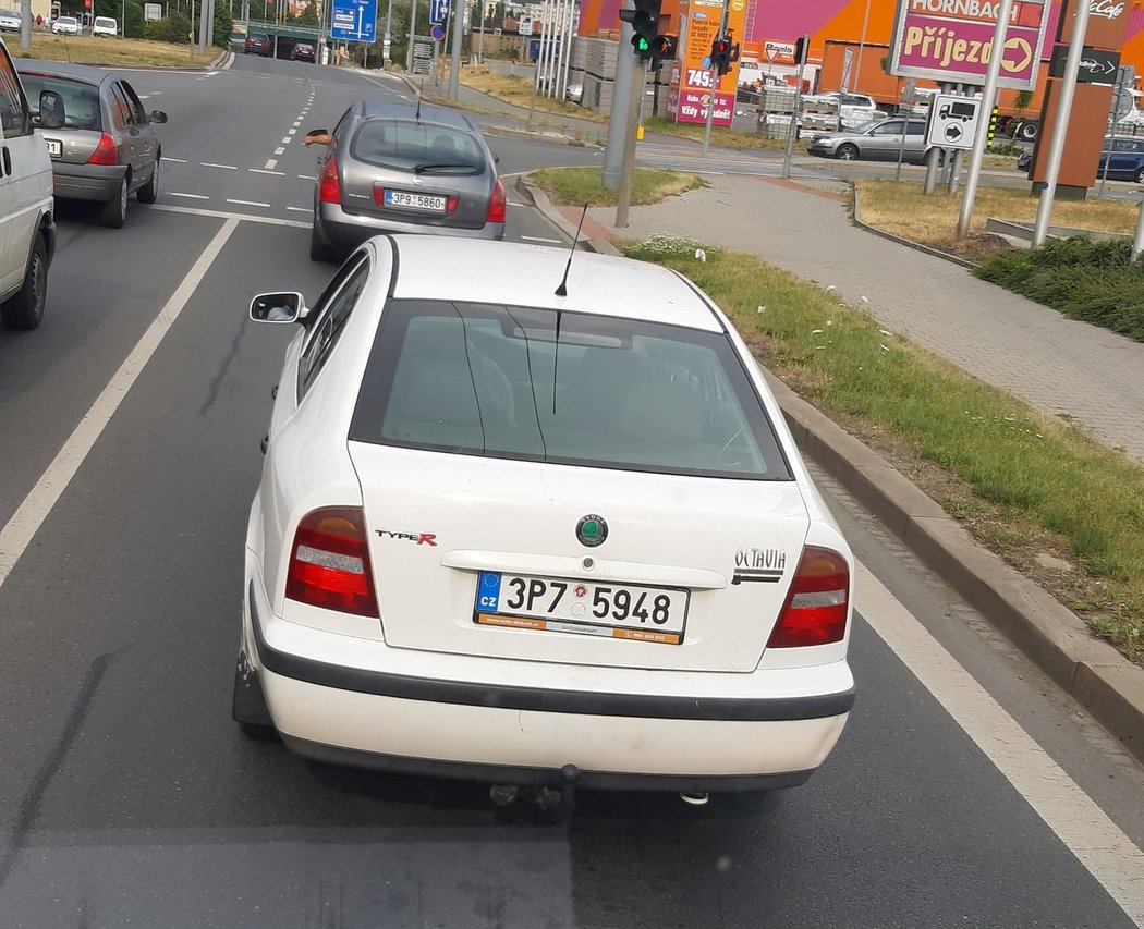 Samolepkový tuning