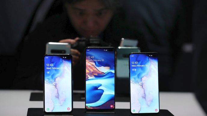 Samsung - řada telefonů Galaxy S10