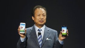Samsung v New Yorku představil svůj top mobil Galaxy S4