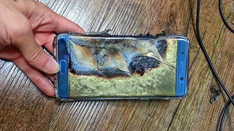 Samsung stahuje na 2,5 milionu chytrých telefonů kvůli hrozícímu samovznícení.