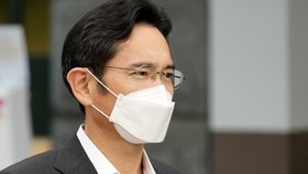 Dědic jihokorejského konglomerátu Samsung I Če-jong byl podmínečně propuštěn z vězení.