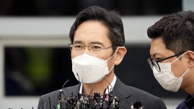 Dědic jihokorejského konglomerátu Samsung I Če-jong byl podmínečně propuštěn z vězení.