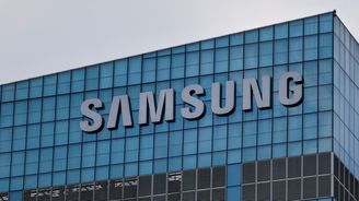 Samsung a SK Hynix chystají čipovou expanzi. Do korejských továren nalijí 11 bilionů korun Samsung a SK Hynix chystají čipovou expanzi. Do korejských továren nalijí 11 bilionů korun