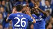 Samuel Eto&#39;o a John Terry slaví, Chelsea zdolala Schalke a nakročila k postupu