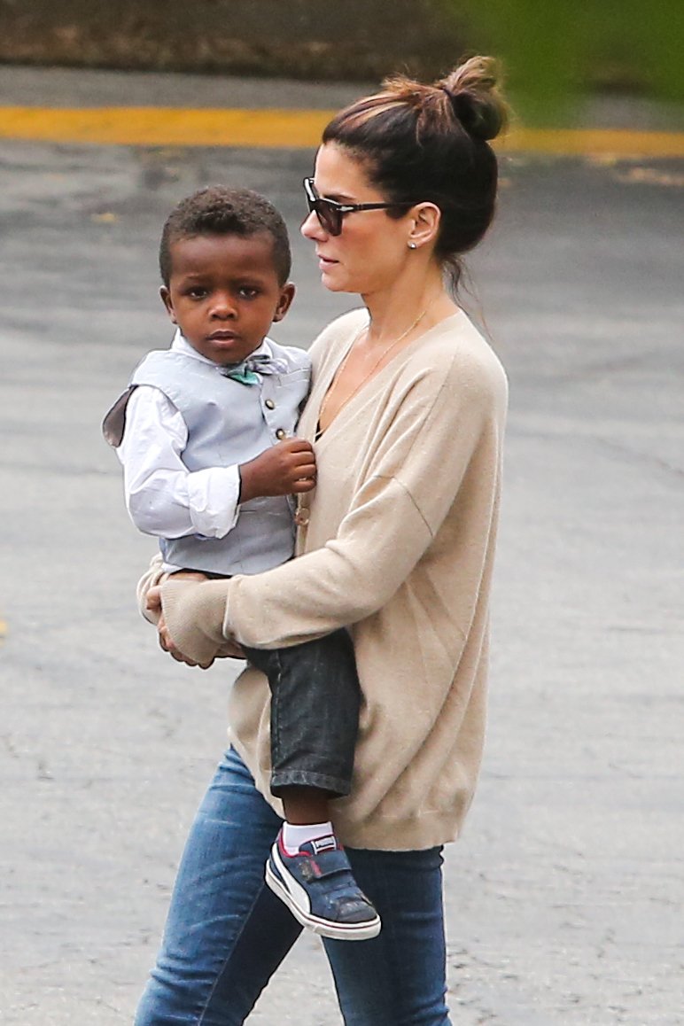 Sandra Bullock se synem