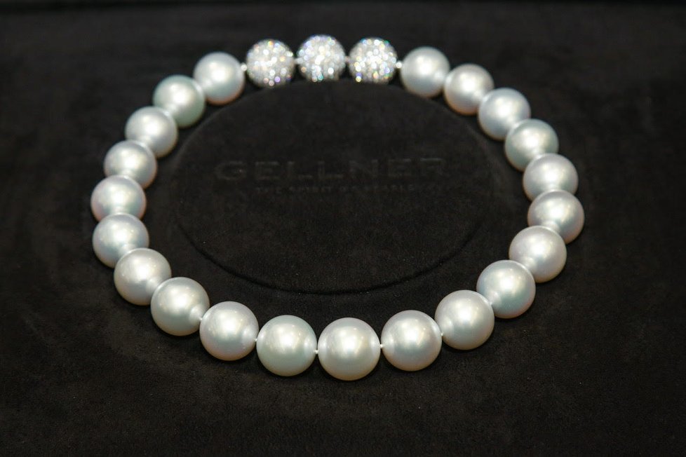 Náhrdelník z pravých australských perel za dva a půl milionu dolarů!