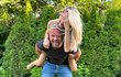 Sandra a Pavel Pospíšilovi oslavili osmé výročí Sandra a Pavel Pospíšilovi oslavili osmé výročí