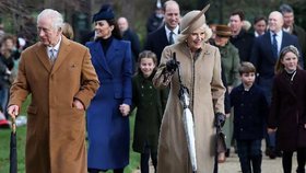 Britská královská rodina v Sandringhamu (25.12.2023)