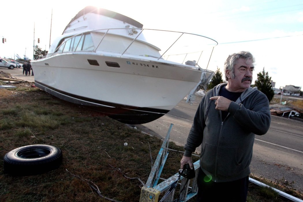 Loď na silnici? Následek hurikánu Sandy