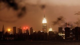New York si kvůli superbouři Sandy užil pořádně pernou noc