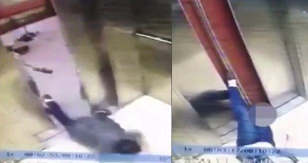 Žena civěla do mobilu, až zakopla a zůstala zaklíněná ve výtahu: Když se rozjel, uřízl jí nohu