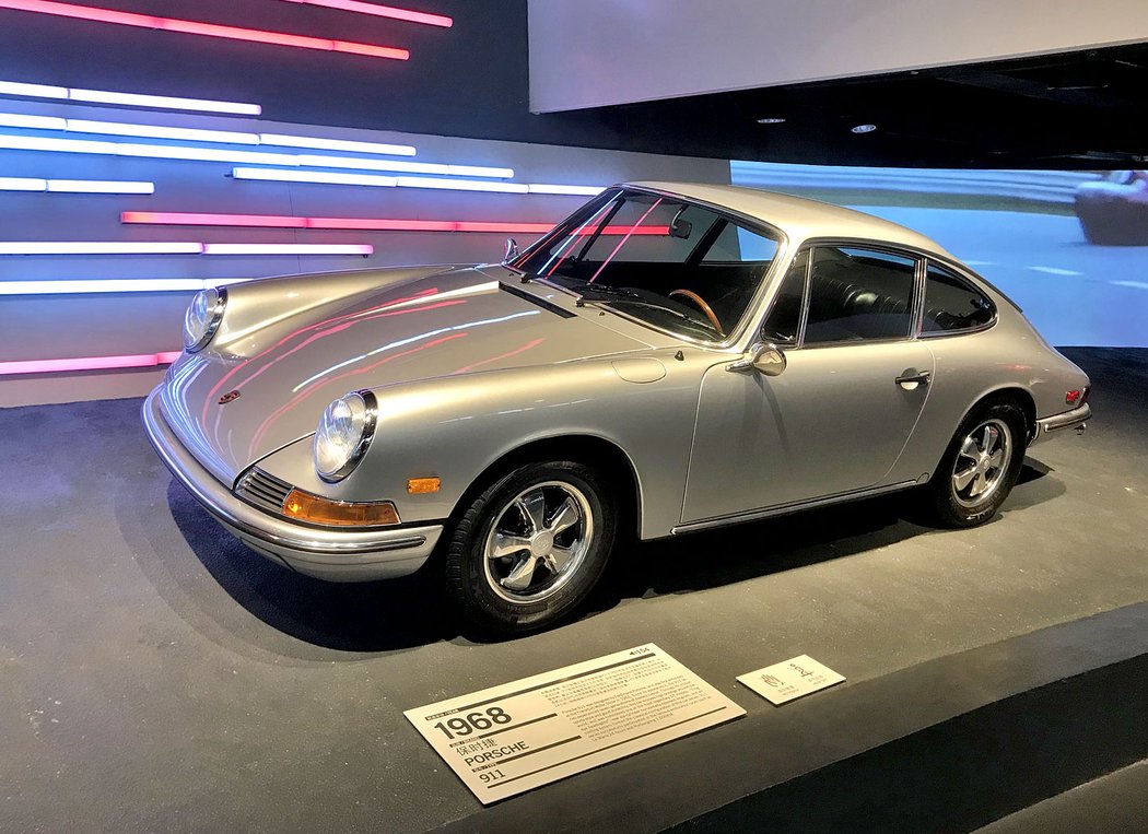 Porsche 911 (1968)