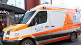 Sanitky v ohrožení: Soukromí dopravci mají problémy s pojišťovnami!