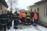 Na Benešovsku záchranáři převáželi 320kilového pacienta. Bohužel zemřel.