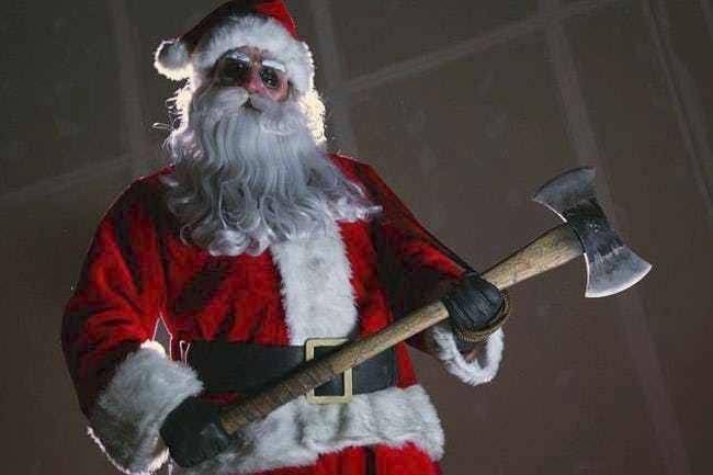 Santa Claus agresor.
