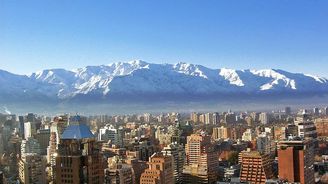 Chile zasáhlo silné zemětřesení, Američané varují před cunami