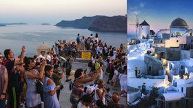 Řecké Santorini je oblíbeným terčem turistů