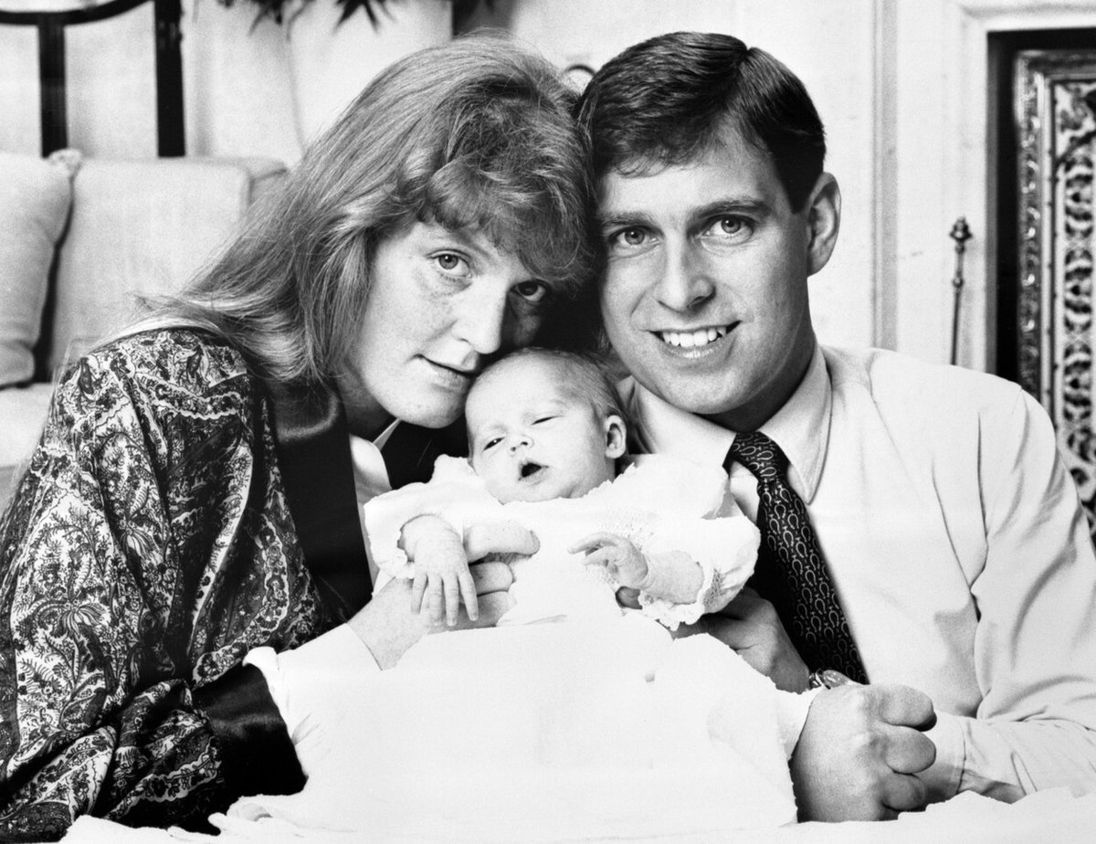 Sarah Ferguson a princ Andrew se svým prvním miminkem, princeznou Beatrice