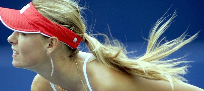 Jedna z nejkrásnějších tenistek okruhu WTA Maria Šarapovová ukončila kariéru