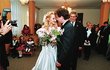 16. 2.1996 - Svatba Stanislava a Šárky, manželé byli 19 let, dokud je smrt nerozdělila. 