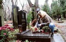 10 let od smrti Jiřího Brabce: Vdova Rezková stěží uživí jeho syna!