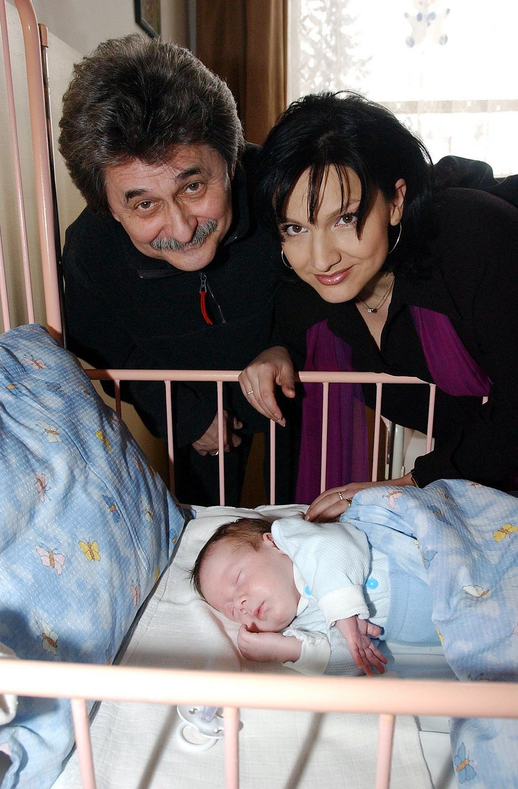 2003 O rok později se narodil syn Dominik