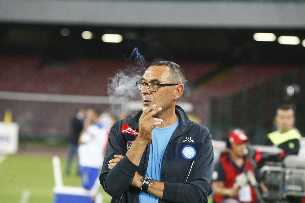 Maurizio Sarri je vášnivým kuřákem