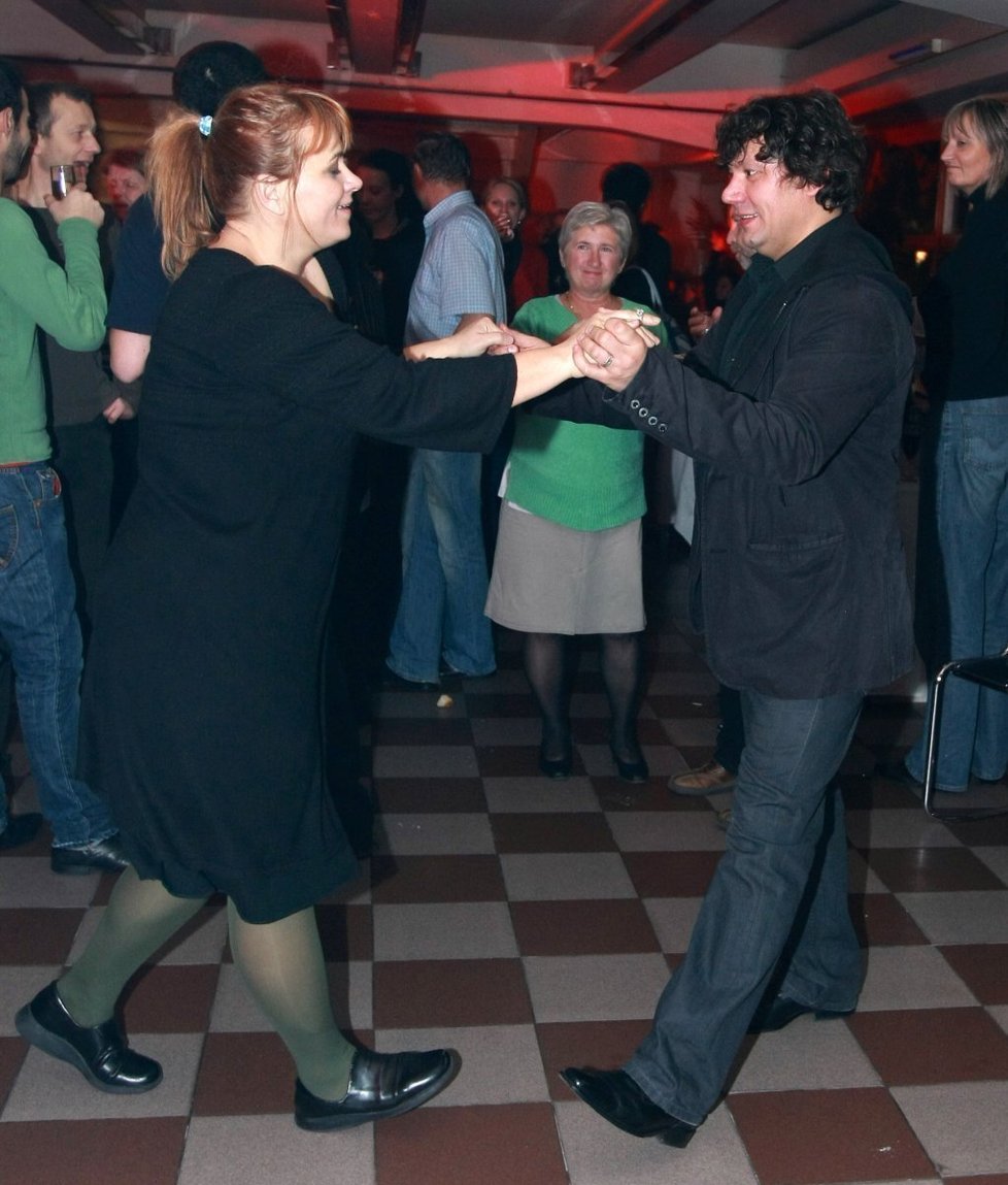Saša Minaev rozjel bujný tanec s Pavlou Tomicovou