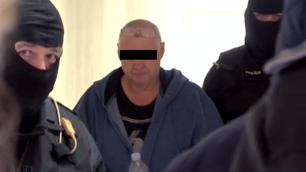 Soud s brutálním členem gangu Sátorovců Lehelem H., kterému přezdívali Hrobař, začne na Slovensku koncem února.