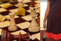 Dívku (12) vyloučili z šachového turnaje. Školačka měla prý příliš sexy šaty