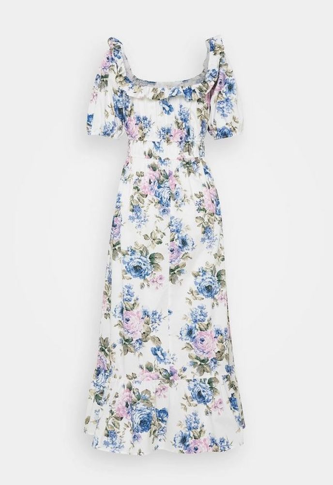 Midi šaty, Nly by Nelly přes Zalando.cz, 1750 Kč Midi šaty, Nly by Nelly přes Zalando.cz, 1750 Kč